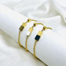 Charger l'image dans la galerie, EEVA Perle Ébène