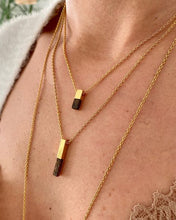 Charger l'image dans la galerie, colliers en bois de bocote