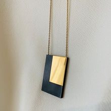 Charger l'image dans la galerie, sautoir bois d'ébène et plaqué or 23 carats