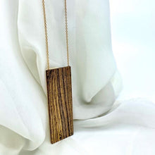 Charger l'image dans la galerie, sautoir en bois de bocote