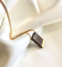 Charger l'image dans la galerie, collier bora bois de bocote